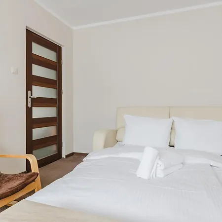 Osiedle Piastowskie Comfort Apartmán *