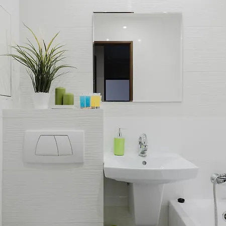 Osiedle Piastowskie Comfort By Bookinghost 아파트 포즈난