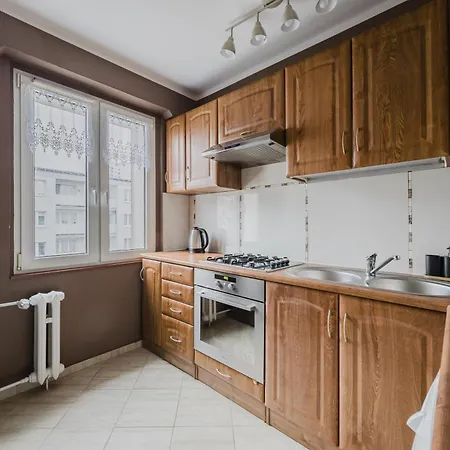 Osiedle Piastowskie Comfort By Bookinghost 포즈난